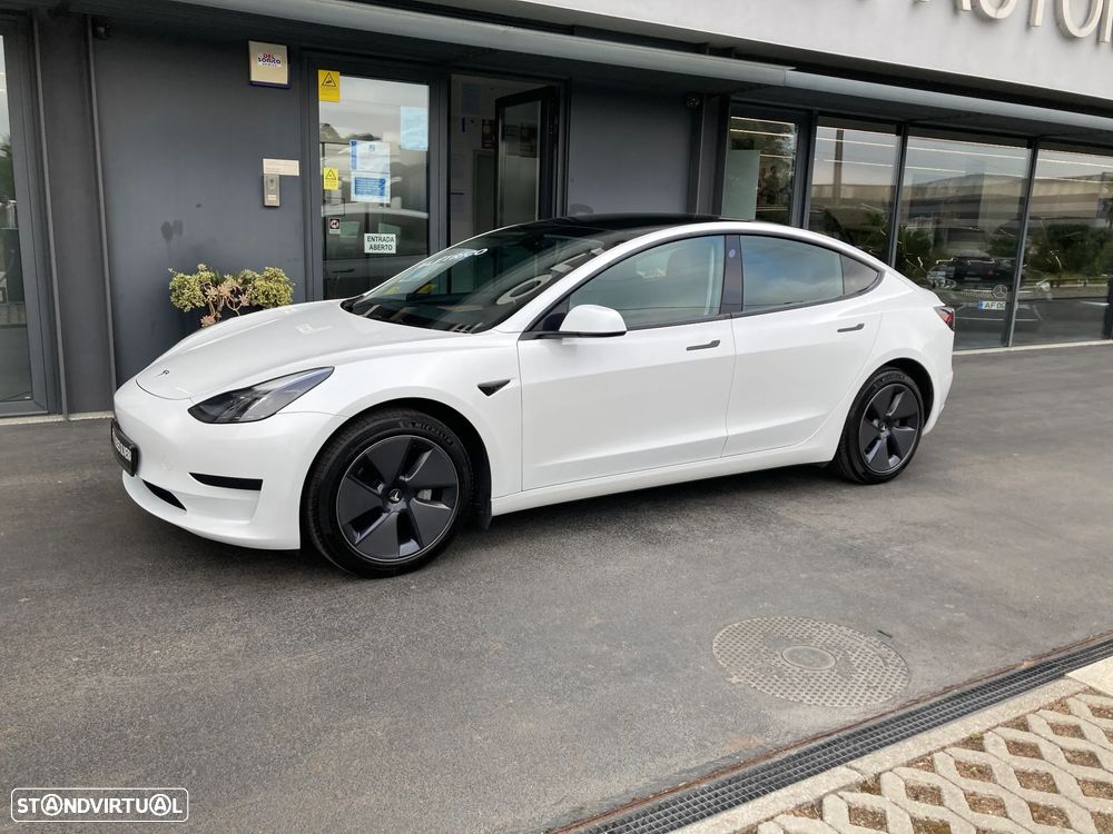 Tesla Model 3 2023 photo 5