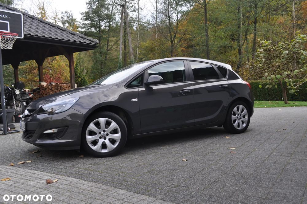 Opel Astra 1.4 Turbo Style - 8