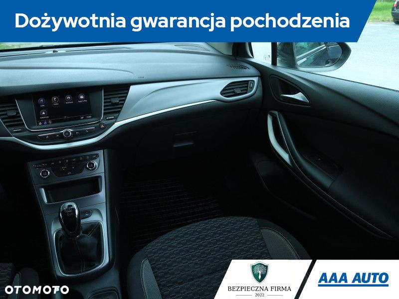 Opel Astra - 9