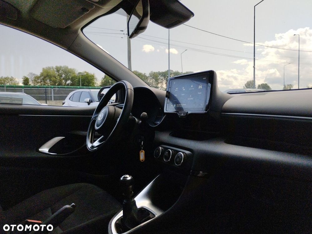 Toyota Yaris 1.5 Comfort - 9