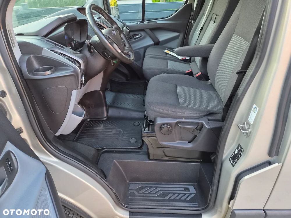 Ford TRANSIT CUSTOM - 5