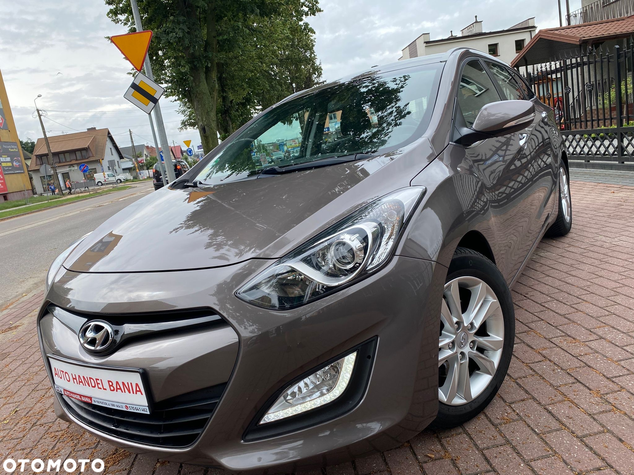 Hyundai i30 1.6 CRDi BlueDrive Comfort - 23