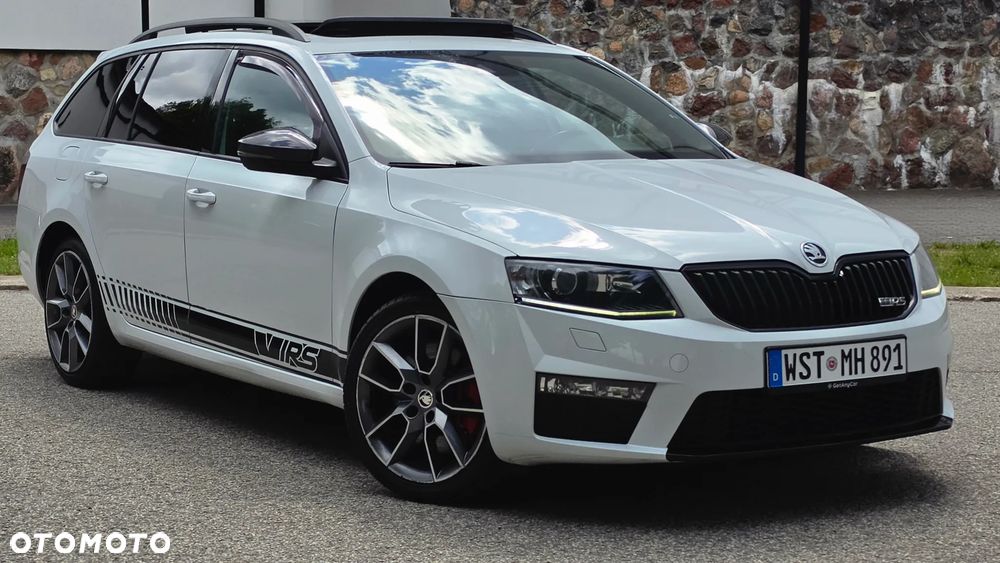 Skoda Octavia 2.0 TDI (Green tec) DSG RS - 1