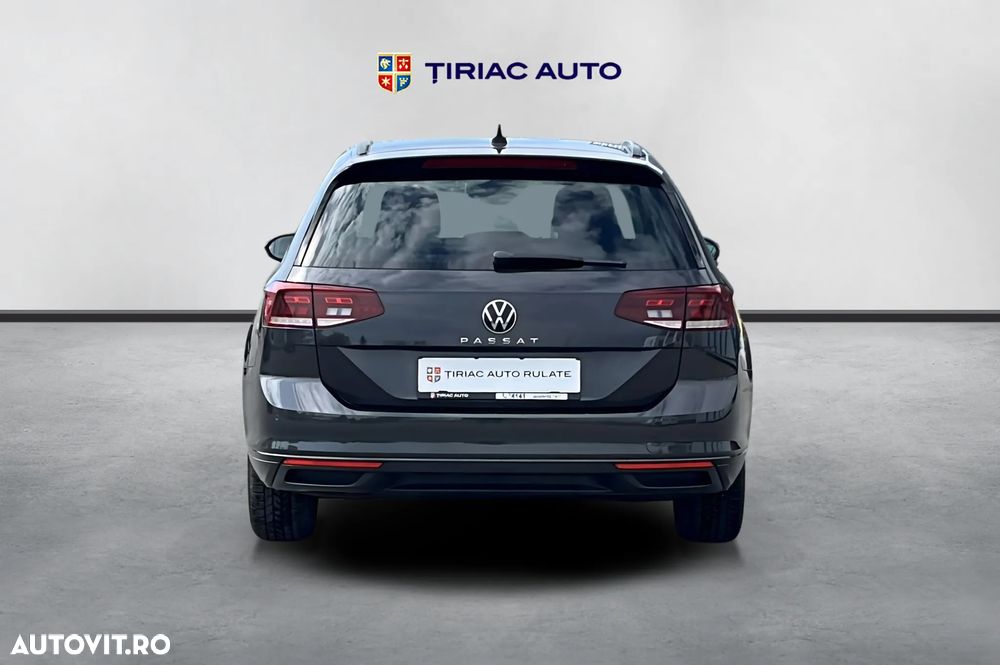 Volkswagen Passat 2.0 TDI DSG Trendline - 4