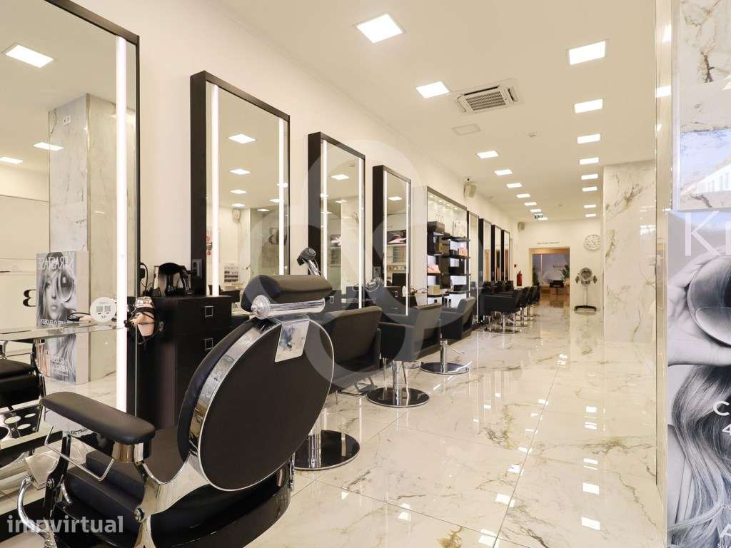 Cabeleireiro SPA completamente equipado com recheio de luxo em Lisb... - Grande imagem: 2/8