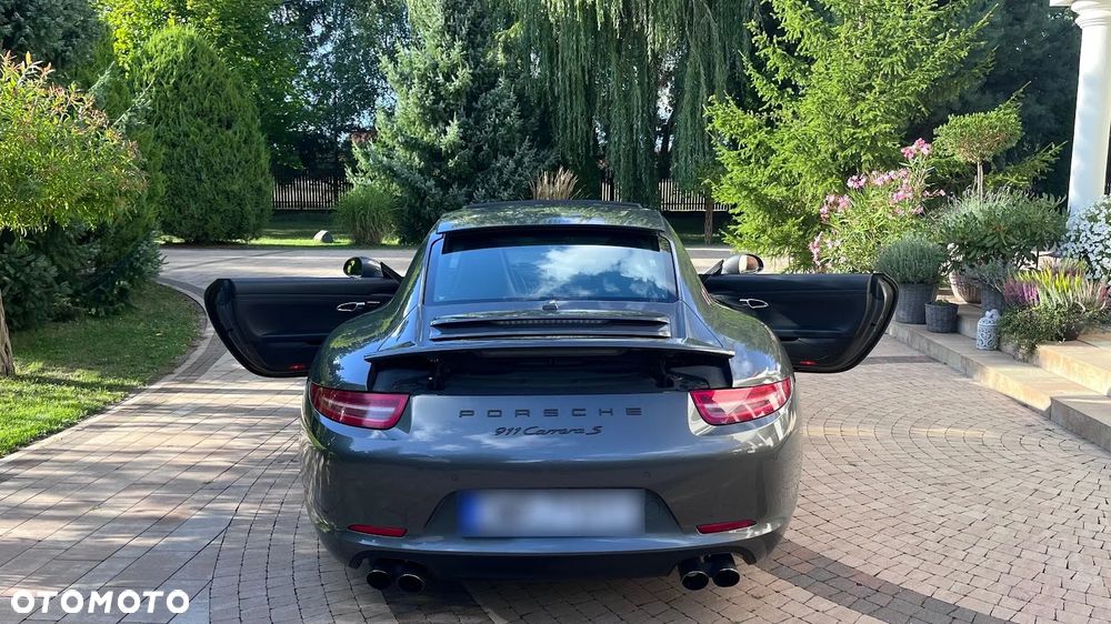 Porsche 911 Carrera S PDK - 18