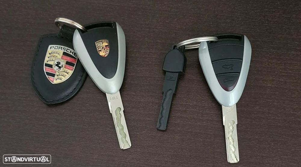 Porsche 911 (997) Turbo - 14