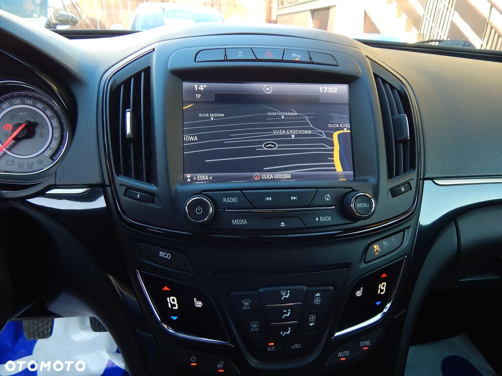 Opel Insignia 1.4 T Cosmo S&S - 21