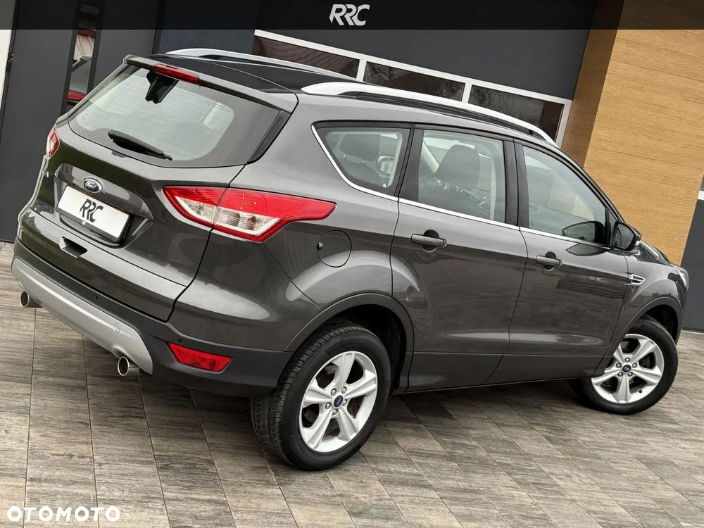 Ford Kuga 2.0 TDCi 4x4 Titanium - 5