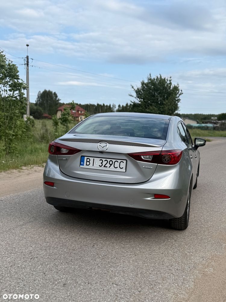 Mazda 3 SKYACTIV-G 120 Automatik Center-Line - 2