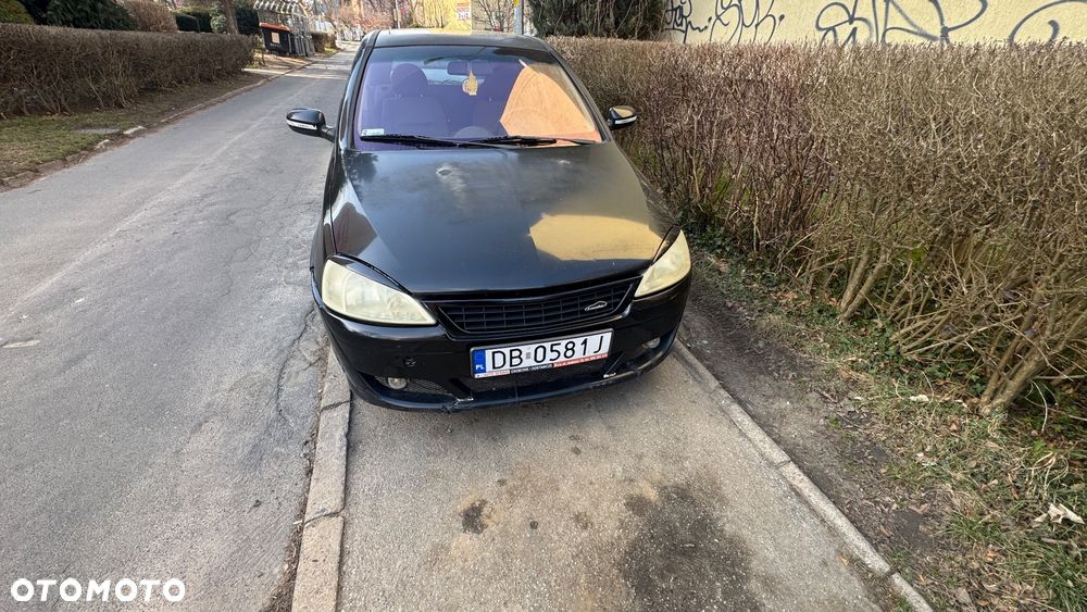 Opel Corsa 1.8 16V Sport - 1