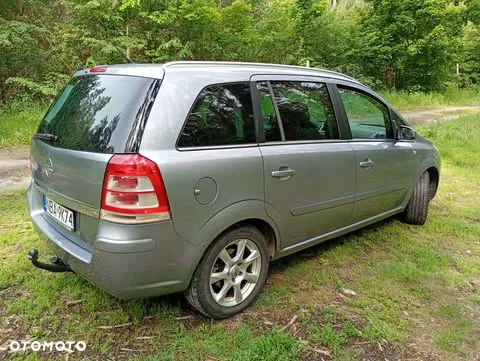 Opel Zafira 1.8 - 5
