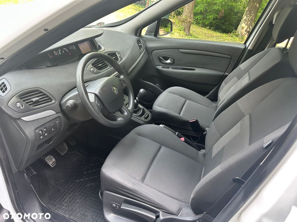 Renault Scenic 1.6 16V 110 TomTom Edition - 16