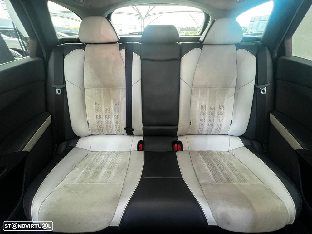Peugeot 508 RXH 2.0 HDi Hybrid4 2-Tronic - 19