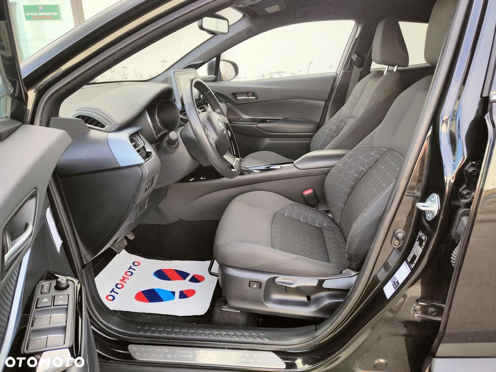 Toyota C-HR 2.0 Business-Edition - 15