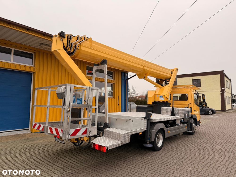 Ruthmann T330 (33m w bok 21,2m)Mercedes Atego, MAN TGL7.150 - 7