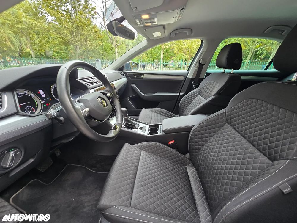 Skoda Superb 1.4 TSI DSG Ambition - 12