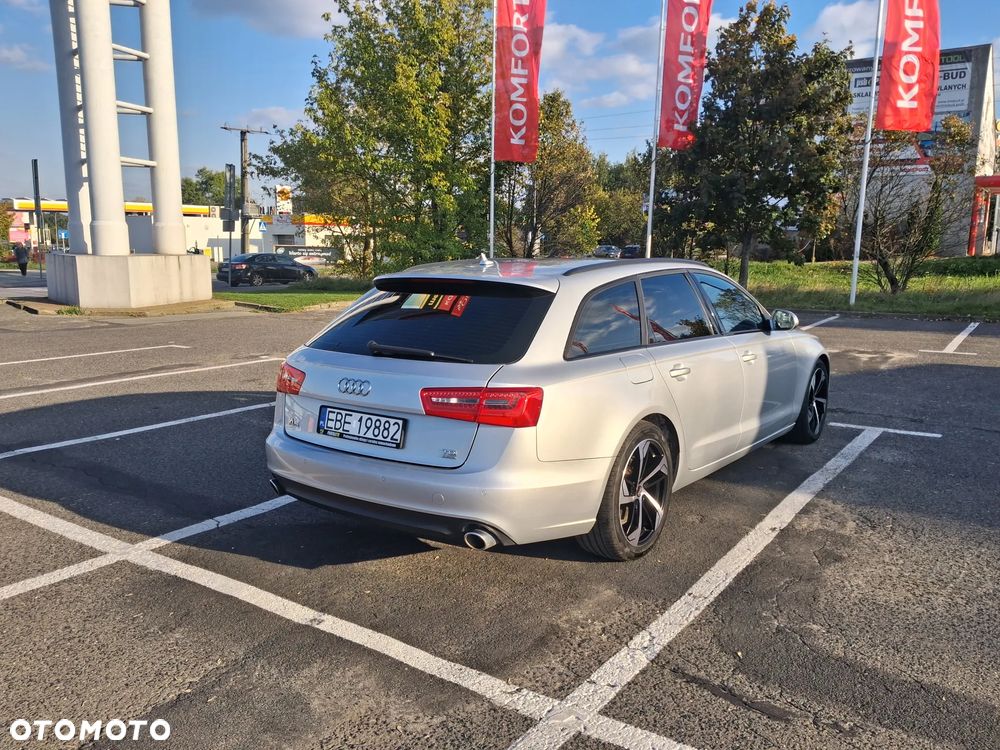 Audi A6 - 4