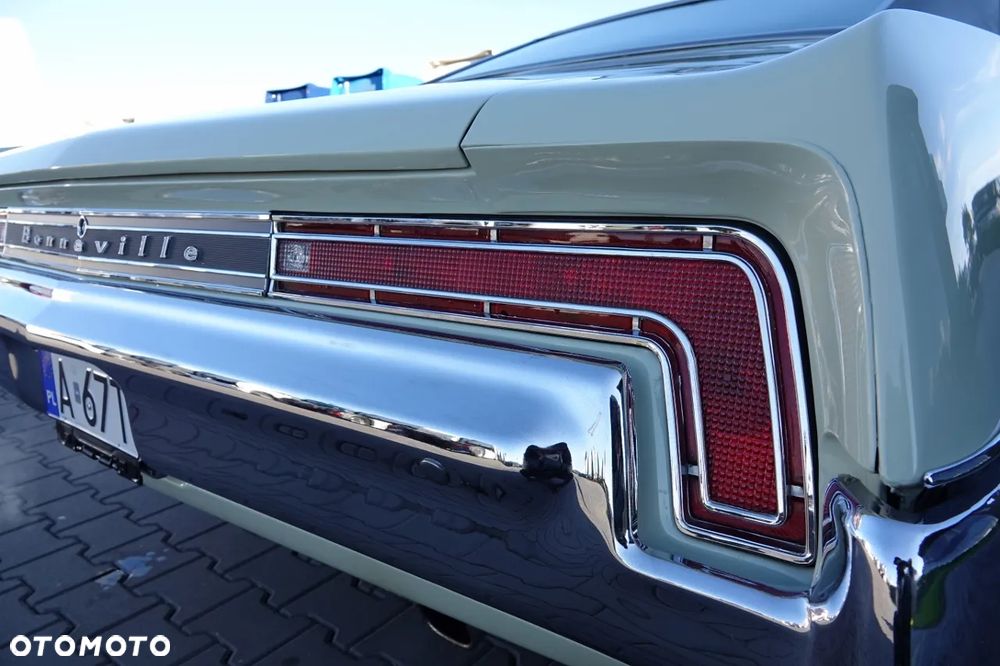 Pontiac Bonneville - 14