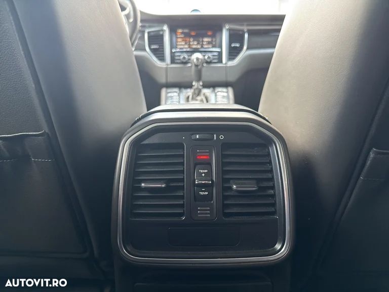 Porsche Macan 3.0 PDK S - 28