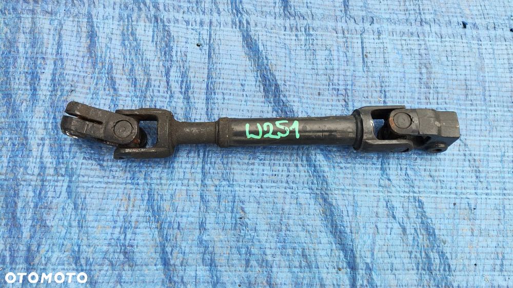 KRZYŻAK DRĄŻEK KOLUMNY KIEROWNICZEJ MERCEDES R-KLASA W251