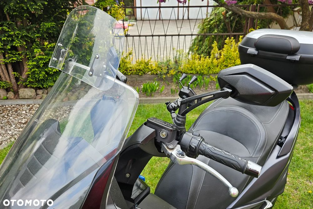 Kymco Downtown - 5