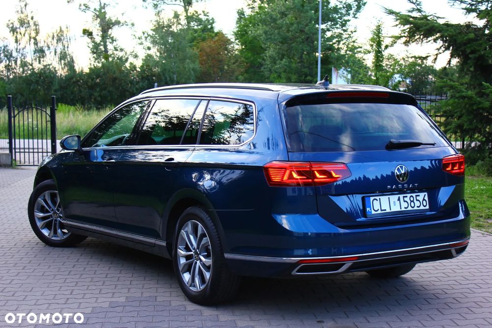 Volkswagen Passat 2.0 TDI SCR DSG Elegance - 5