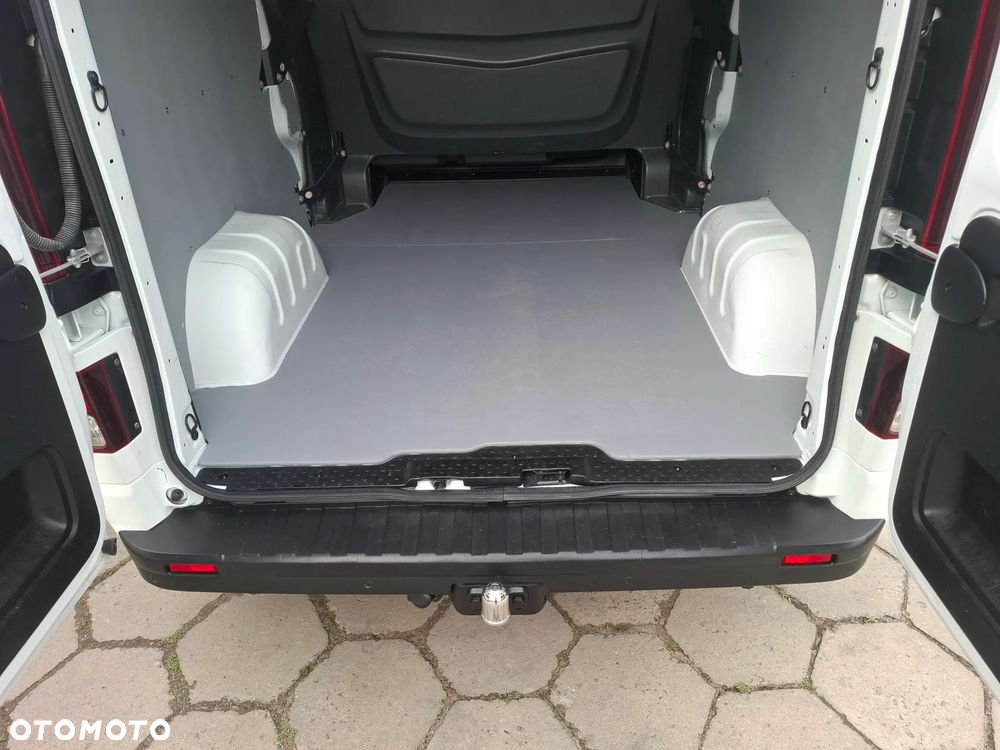 Opel Vivaro 2016 Long dubel kabina brygadówka klima Faktura VAT 23% - 29