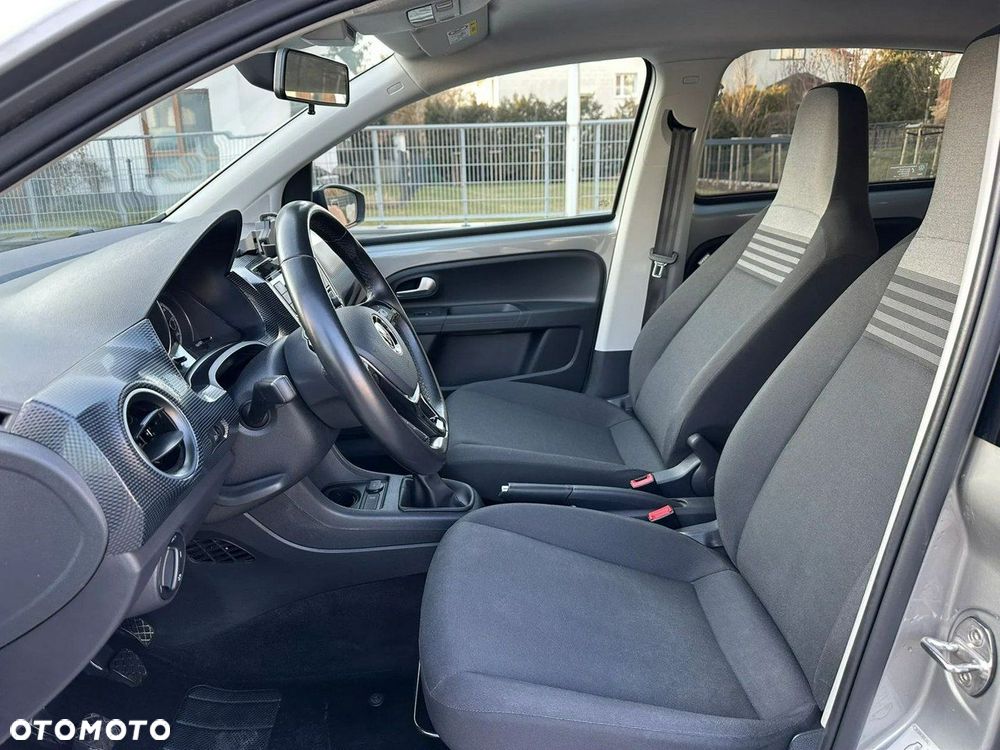 Volkswagen up! 1.0 Black Style - 11