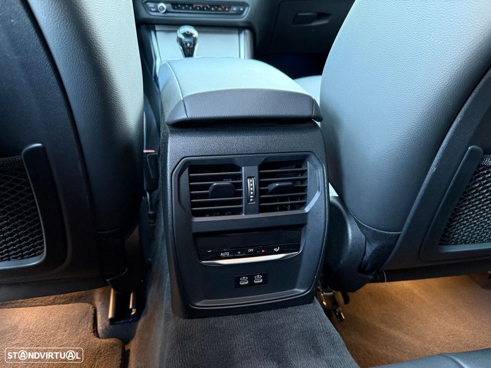 BMW 330 e Touring Pack M Auto - 23