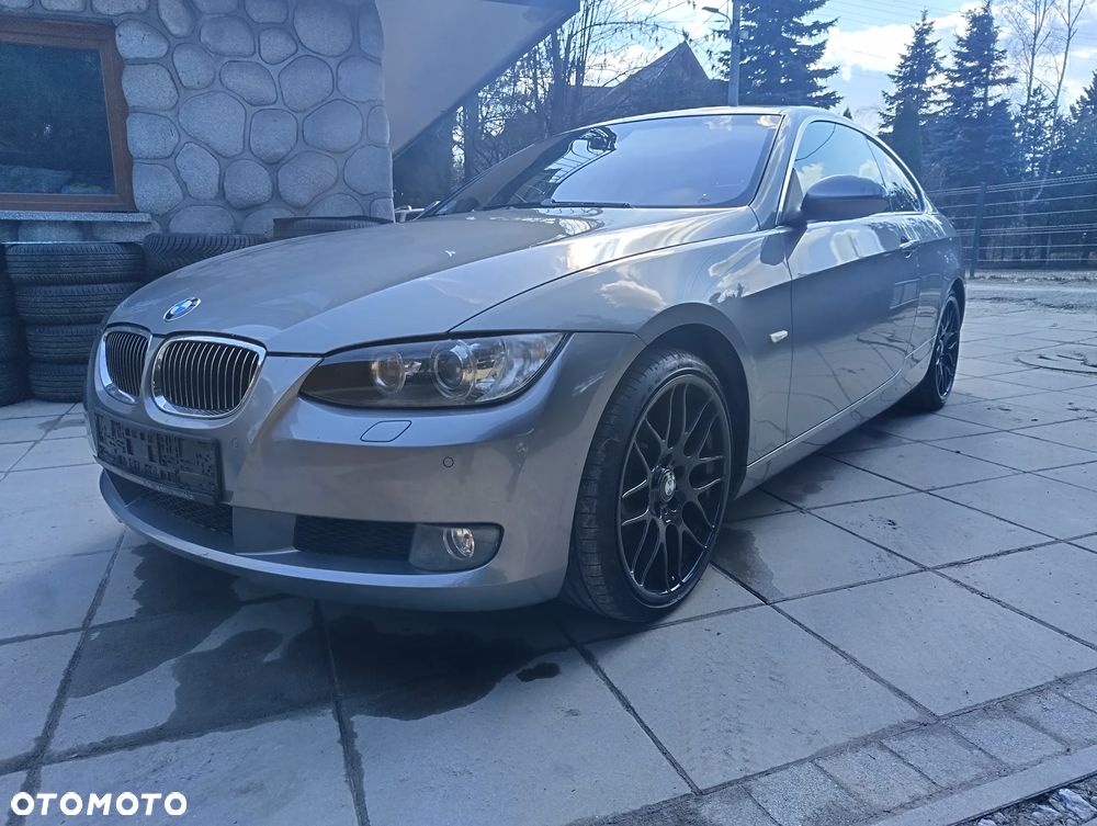 BMW Seria 3 325i xDrive - 1