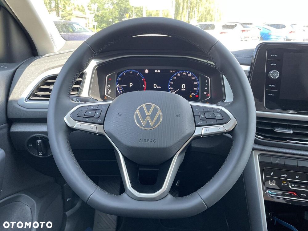 Volkswagen T-Roc - 12