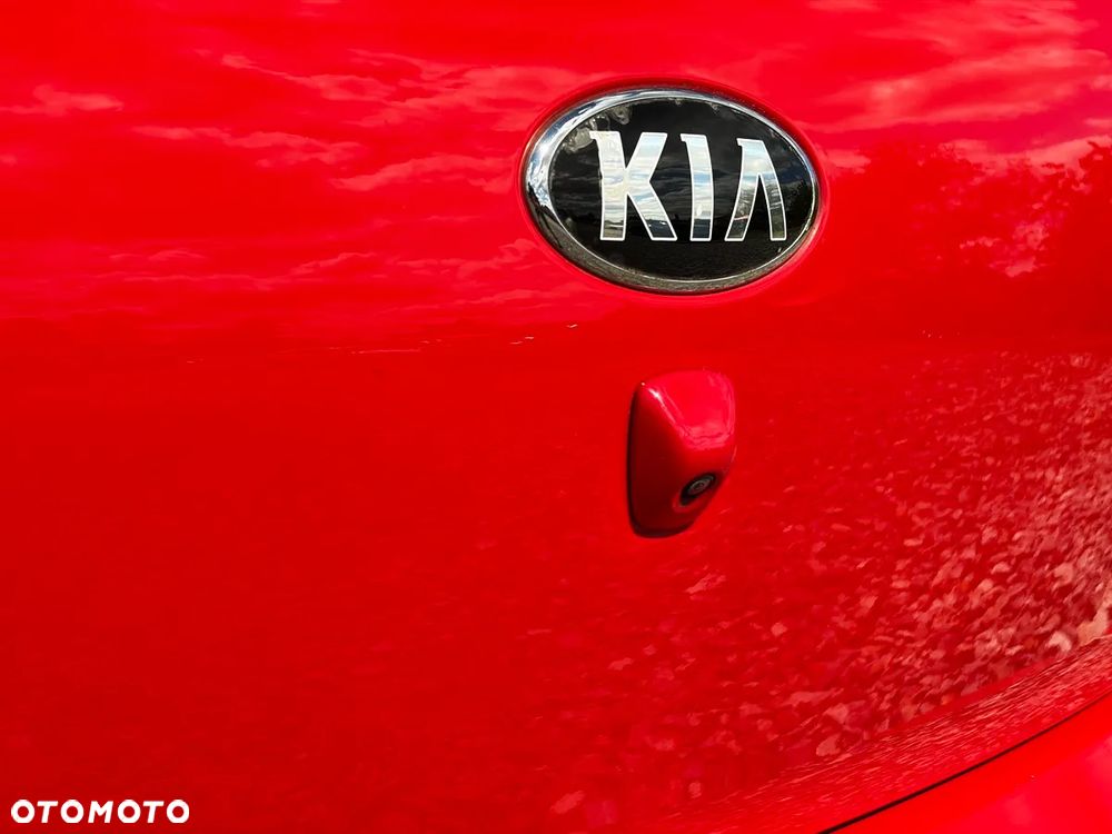 Kia Ceed 1.6 T-GDI GT - 32