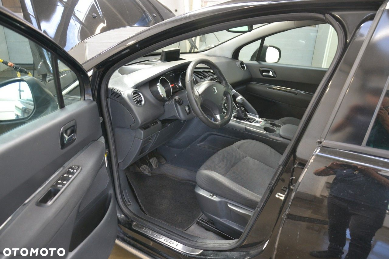 Peugeot 3008 - 18