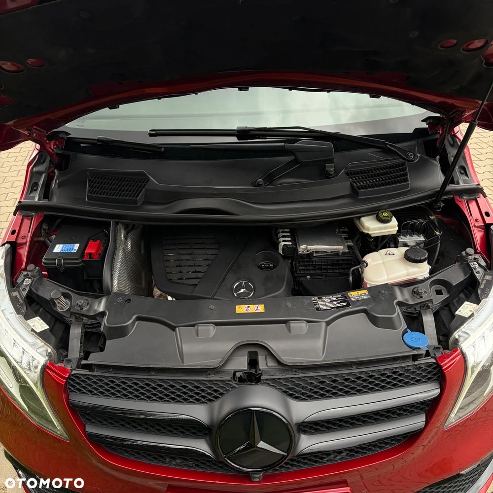 Mercedes-Benz Klasa V 300 d Extralang 9G-TRONIC Avantgarde Edition Edition 19 - 15
