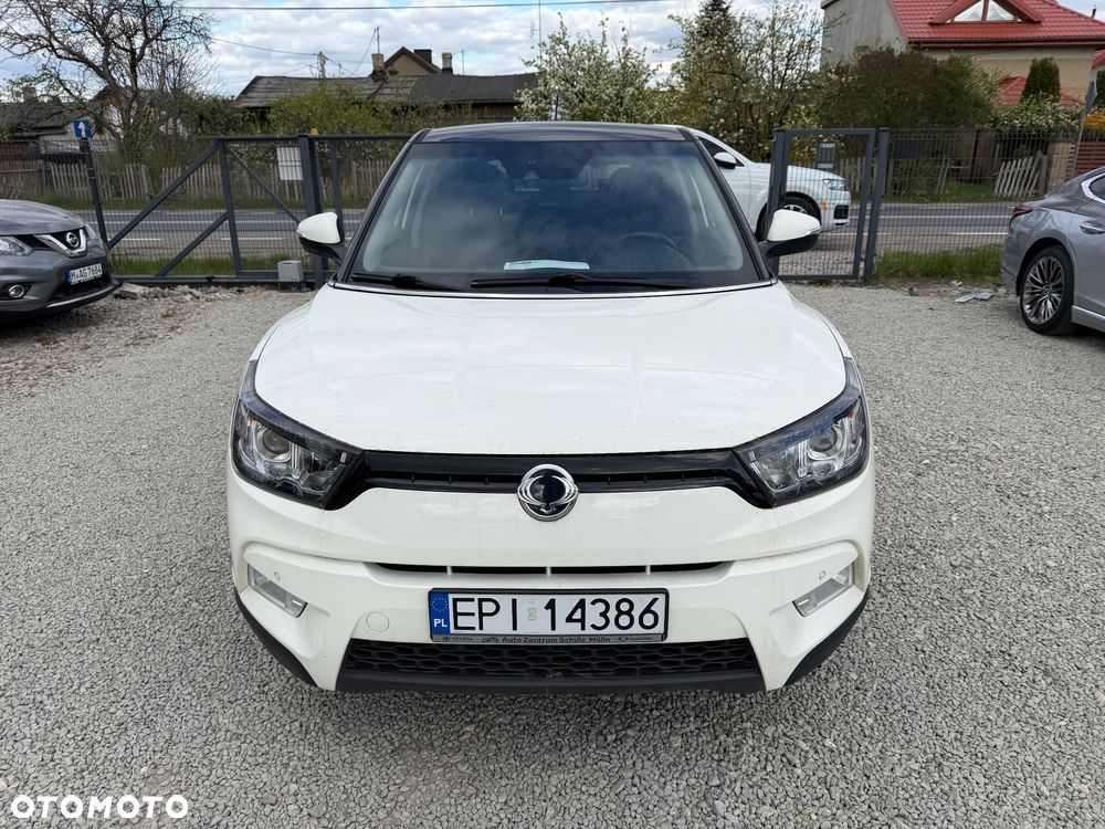 SsangYong/KGM Tivoli e-XGi 160 2WD Black+White - 2