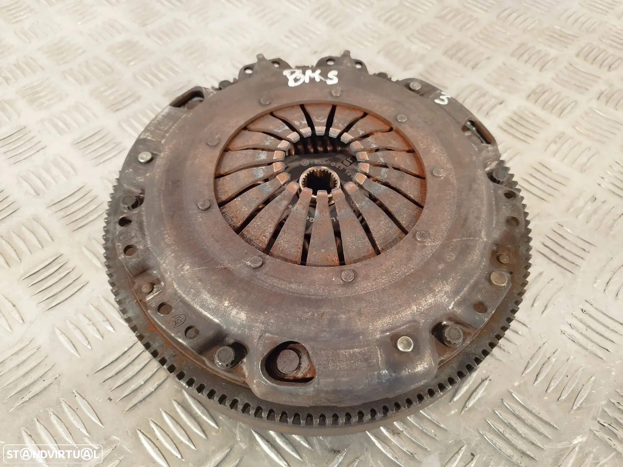 EMBRAIAGEM MONOMASSA SEAT IBIZA 6L 045141631A 045141631 045105273 CORDOBA 6L VW VOLKSWAGEN POLO 9N SKODA FABIA ROOMSTER AUDI A2 - 4