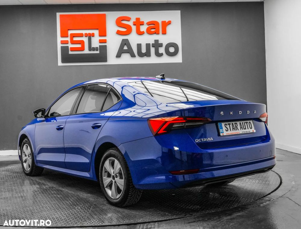 Skoda Octavia 2.0 TDI DSG Style - 4