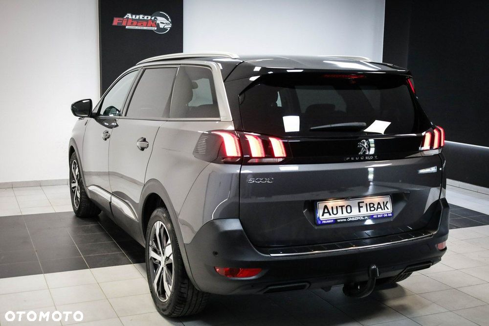 Peugeot 5008 - 7