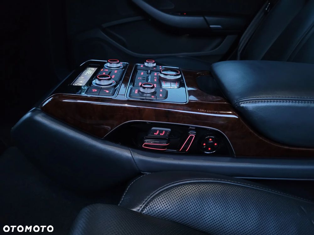 Audi A8 - 22