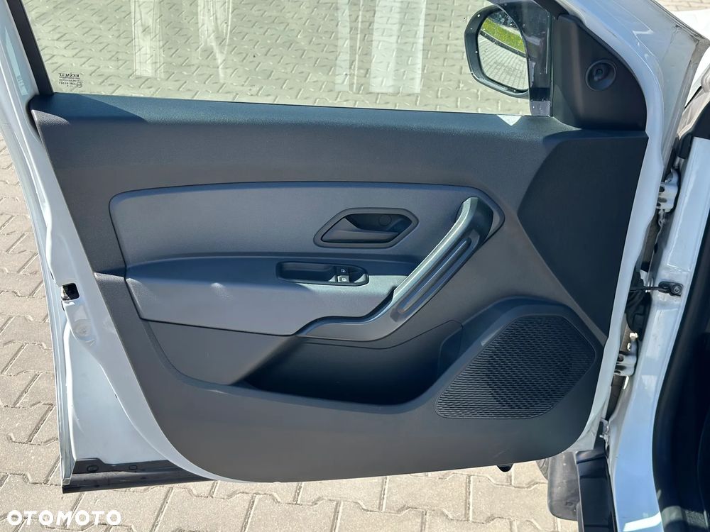 Dacia Duster 1.5 dCi Essential - 17