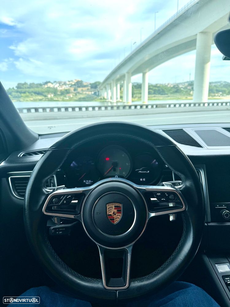 Porsche Macan S - 13