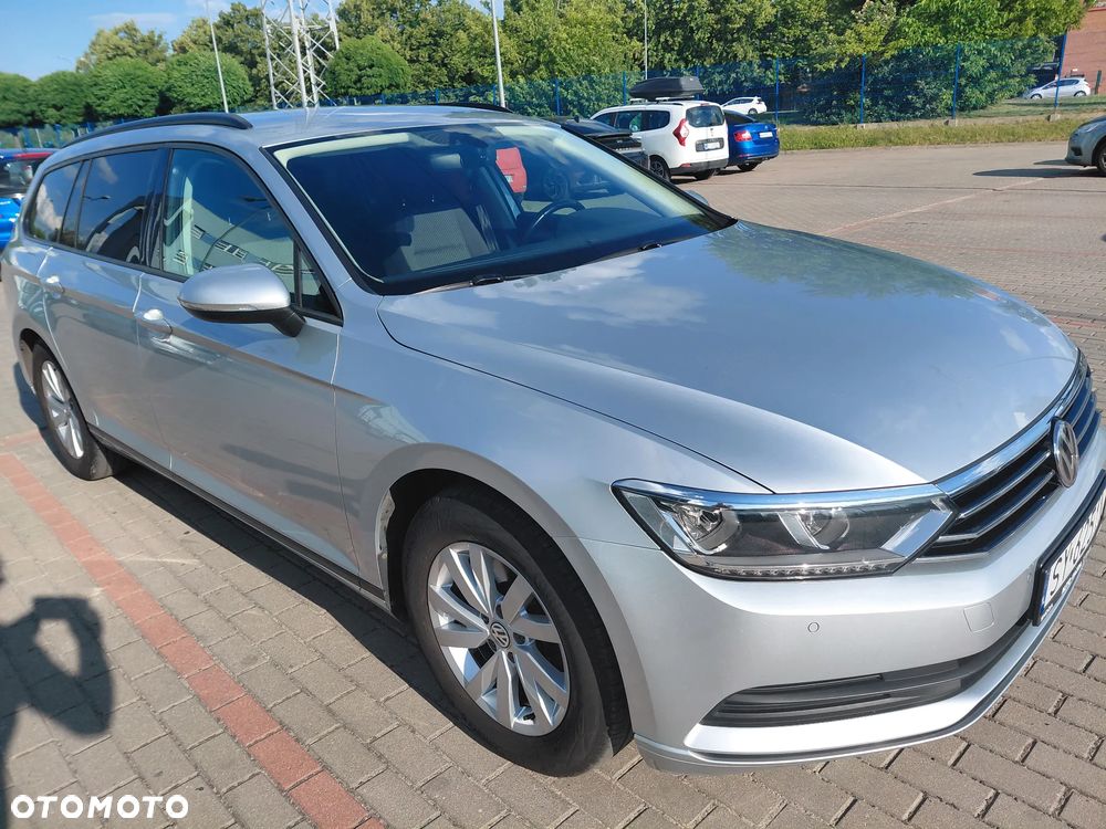 Volkswagen Passat - 5