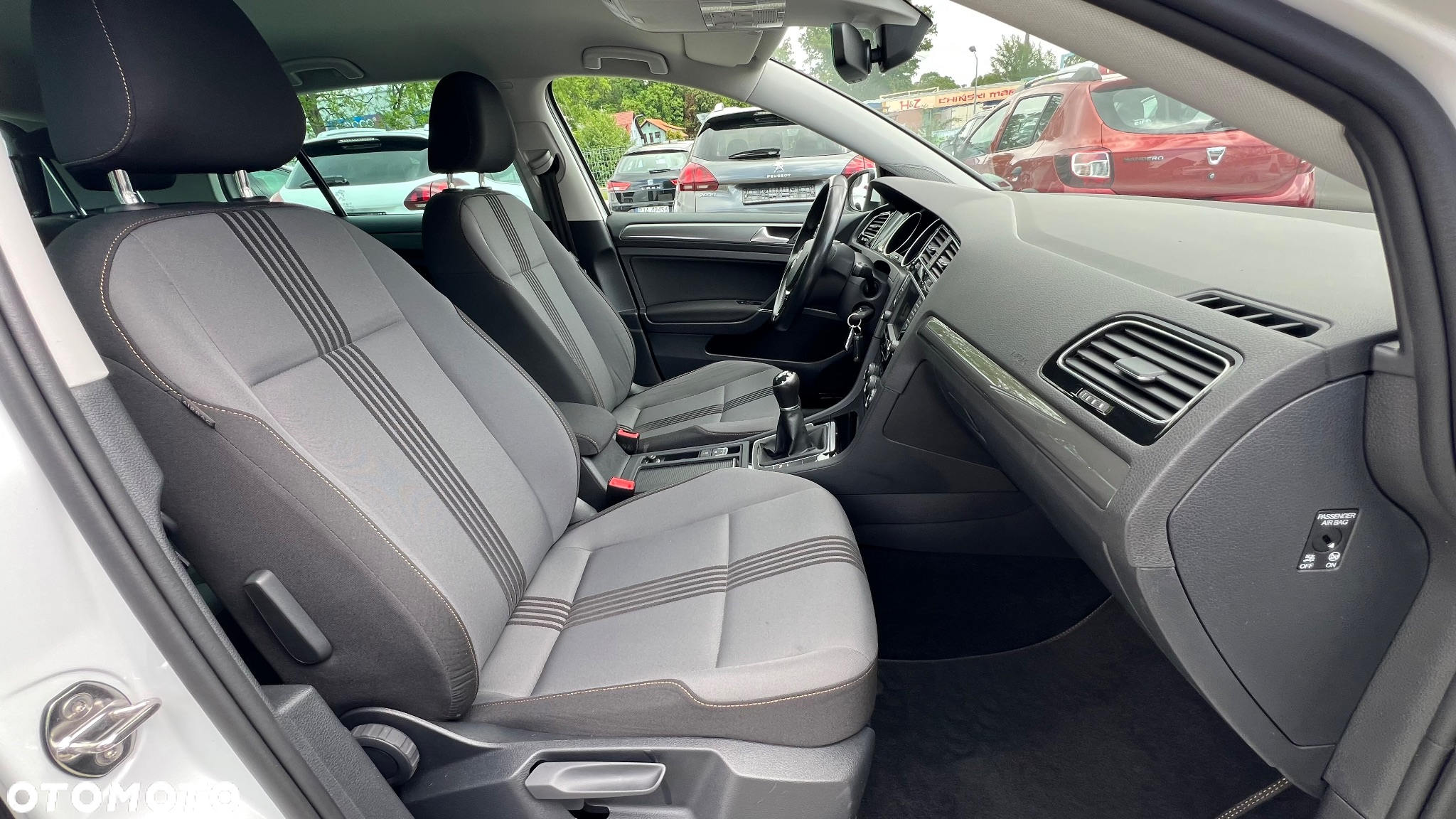 Volkswagen Golf 1.2 TSI BlueMotion Technology Allstar - 12