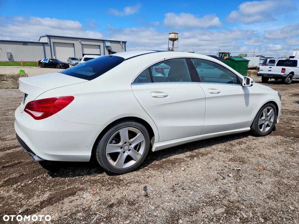Mercedes-Benz CLA 250 4Matic 7G-DCT - 4