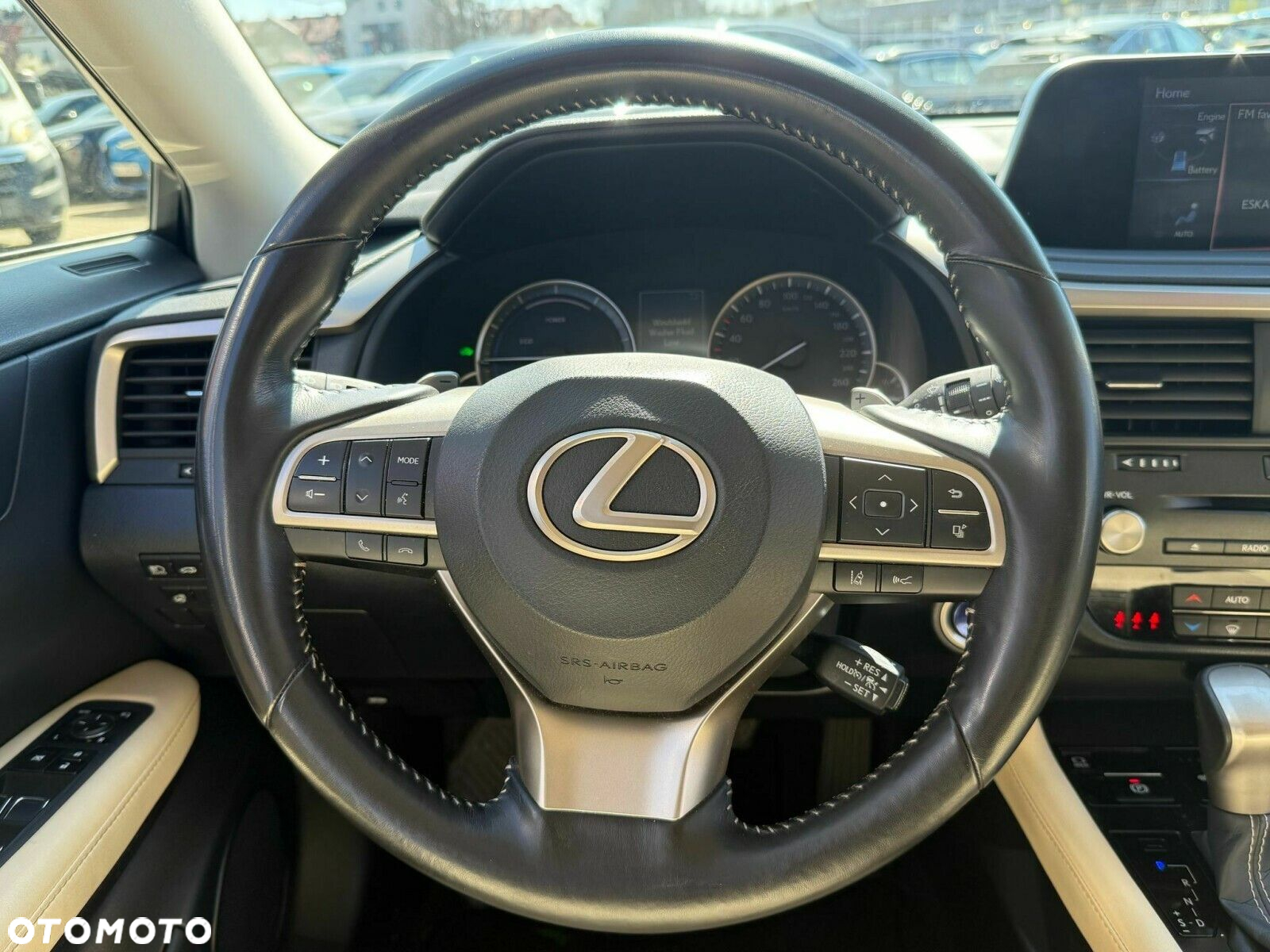Lexus RX - 12