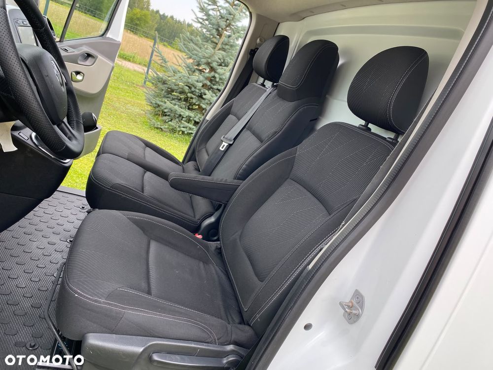 Renault TRAFIC - 28