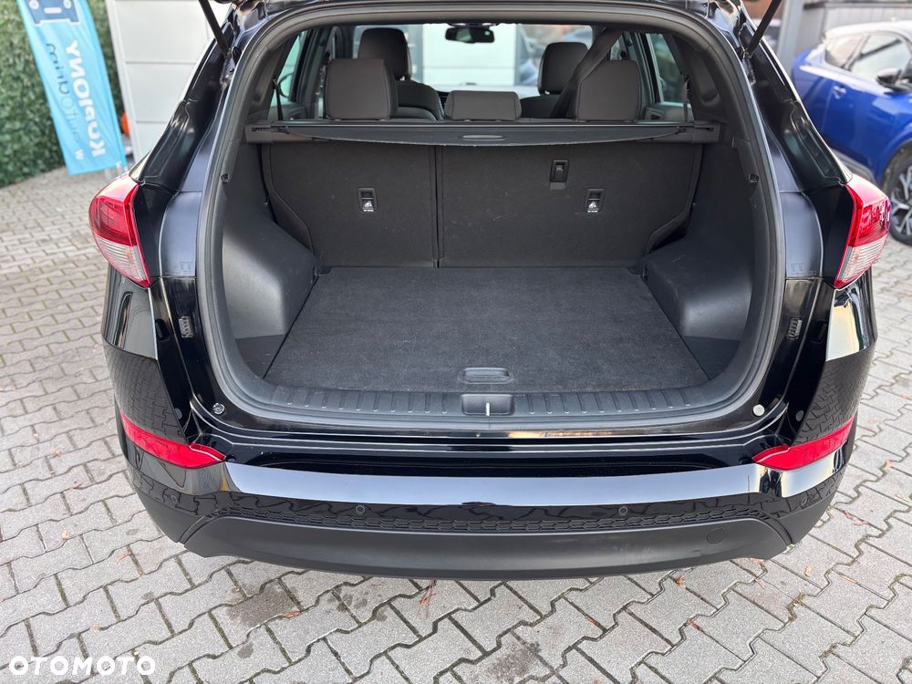 Hyundai Tucson 1.7 CRDI BlueDrive Style 2WD - 38