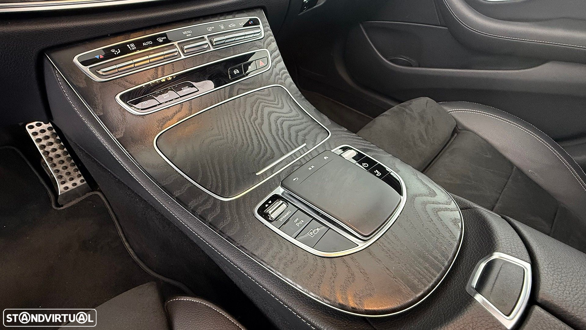 Mercedes-Benz E 300 de AMG Line - 43