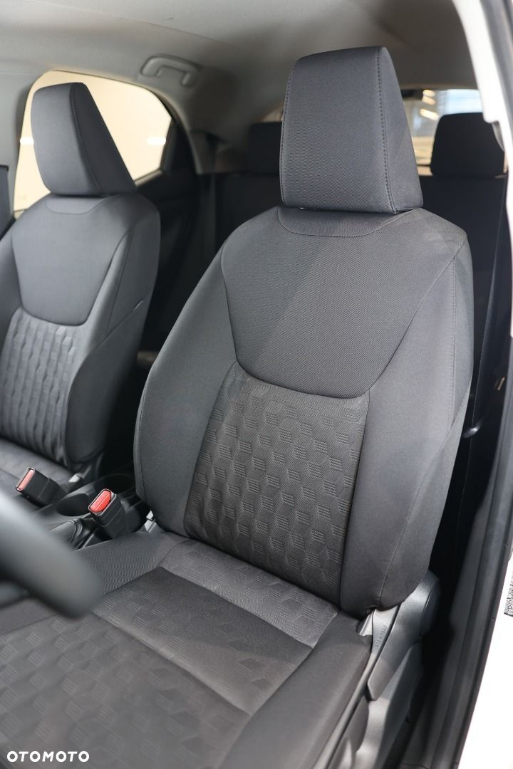 Toyota Yaris - 8